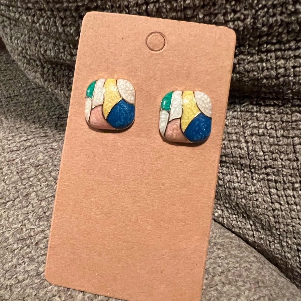 😊NEW😊Women Colorful Mosaic Stud Earrings - Picture 1 of 1